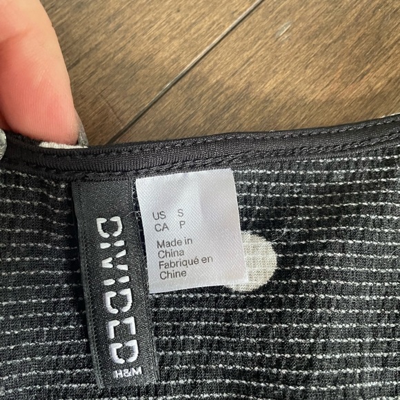 H&M divided t-shirt mini dress size small in black with white polkadots - Picture 2 of 4